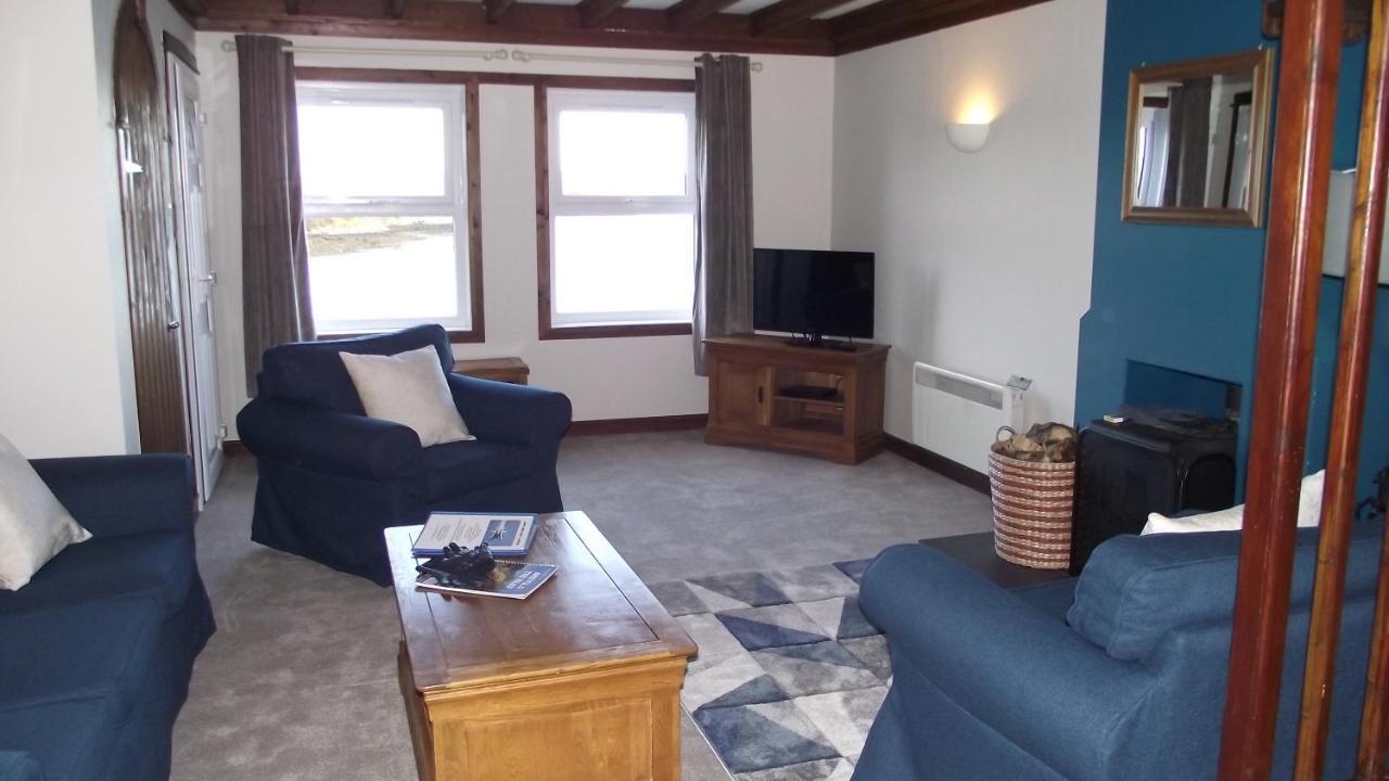 Craobh Marina Cottages Craobh Haven Экстерьер фото